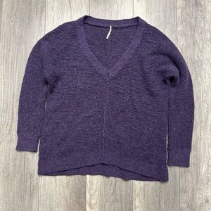 Free People Purple V-Neck Sweater
